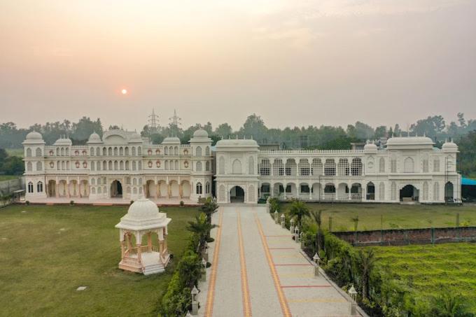 Kairvi Fort Resort Muradabad Dış mekan fotoğraf